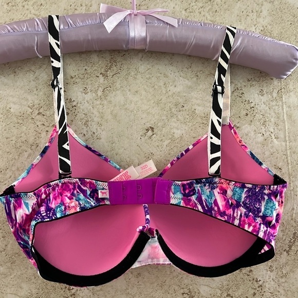 Victoria’s Secret Pink Wear Everywhere Push Up Bra size 32D - Picture 4 of 8